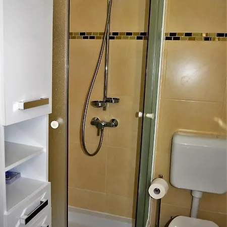 Apartment Zdenka - 100 M From The Beach Opatija