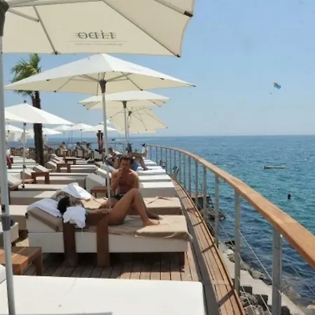 Zdenka - 100 M From The Beach * Opatija